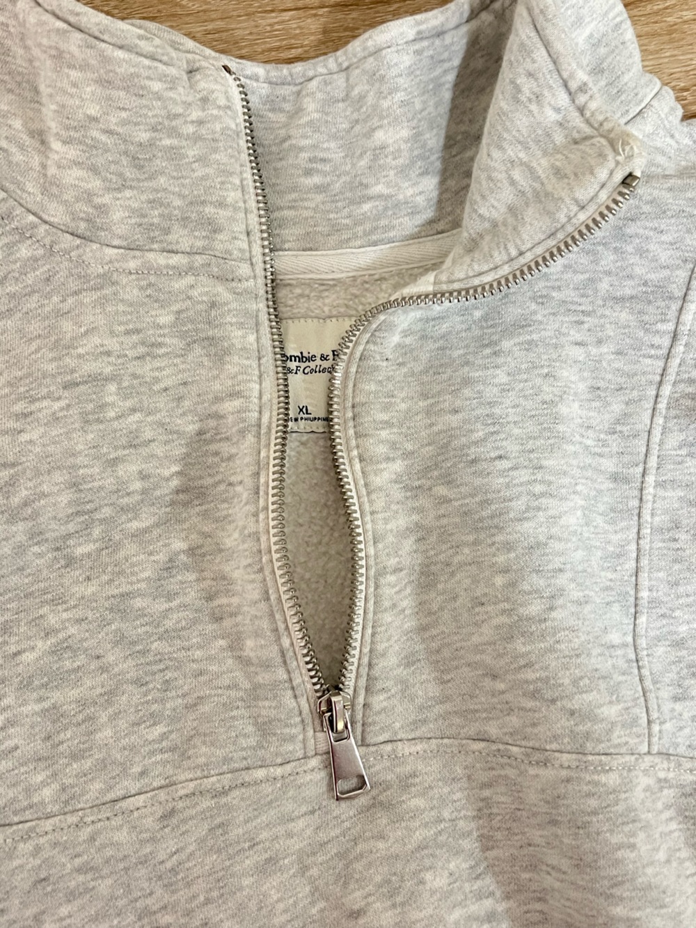 Abercrombie & Fitch Women’s Size XL US Quarter Zip Sweatshirt Light Gray - Picture 4 of 15